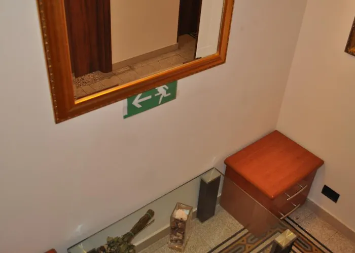 Tristar Guest house *